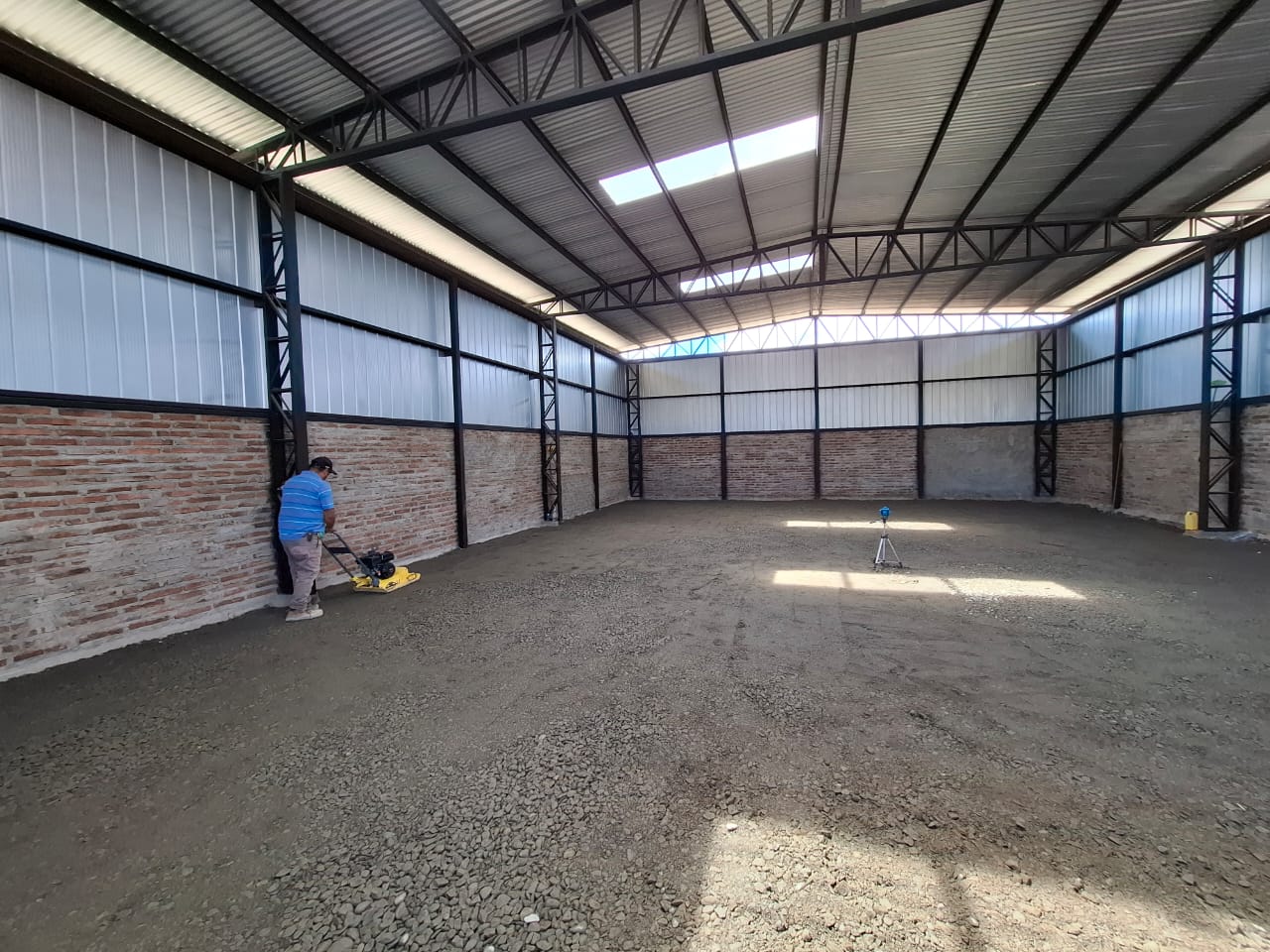 Montaje de Estructura Metálica de Galpón
